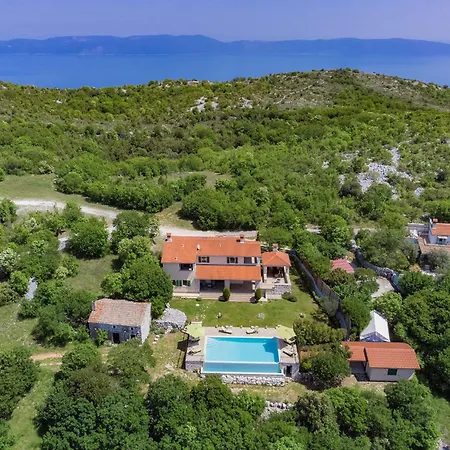 Albina By Interhome *