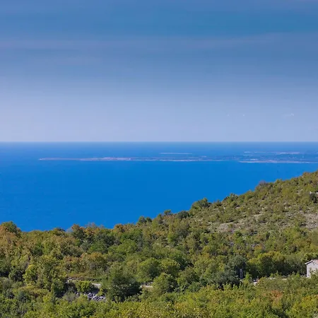 别墅 Albina By Interhome