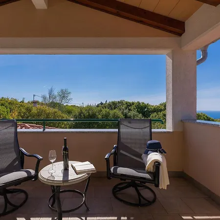 Villa Albina By Interhome